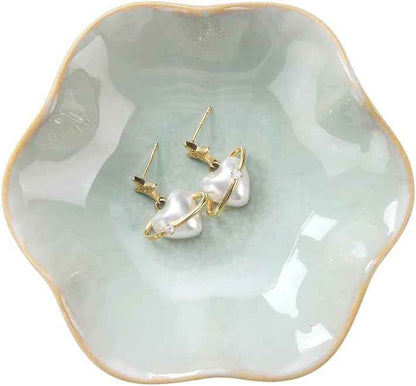 Lotus Leaf Shape Decorative Ring Tray, Small Key Bowl, Ceramic Trinket Tray Jewelry Dish Organizing Necklace Earrings, Home Decoration for Mom Best Friend Sister, Pink.