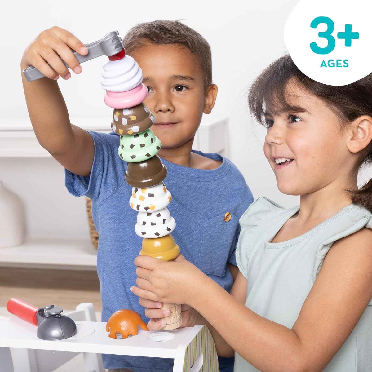 Melissa & Doug Wooden Scoop & Serve Ice Cream Counter, Pretend Play Store, 28 Toy Food & Play Kitchen Accessories, Preschool Toys for Girls & Boys 3+